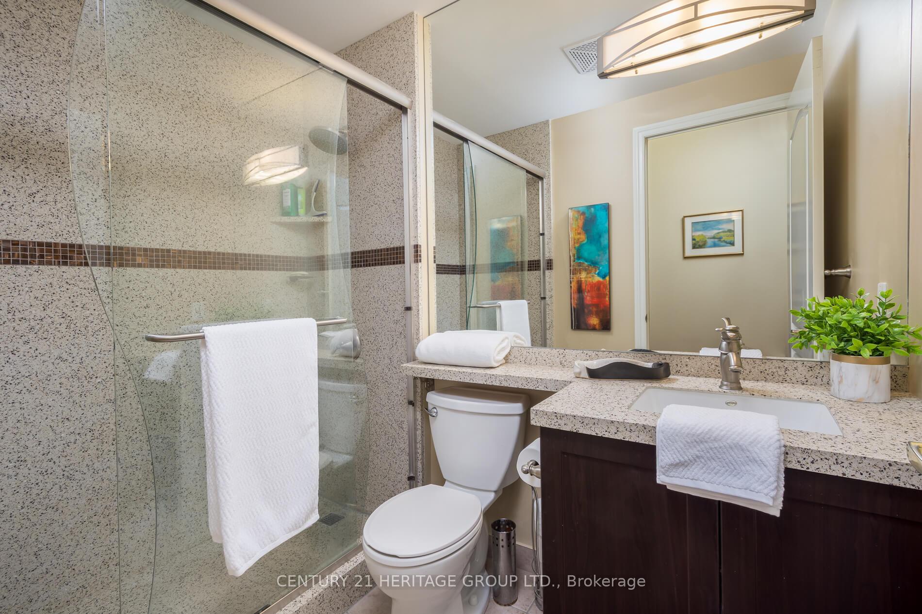 2 Bedrooms Condo at 11 William Carson, Toronto For sale