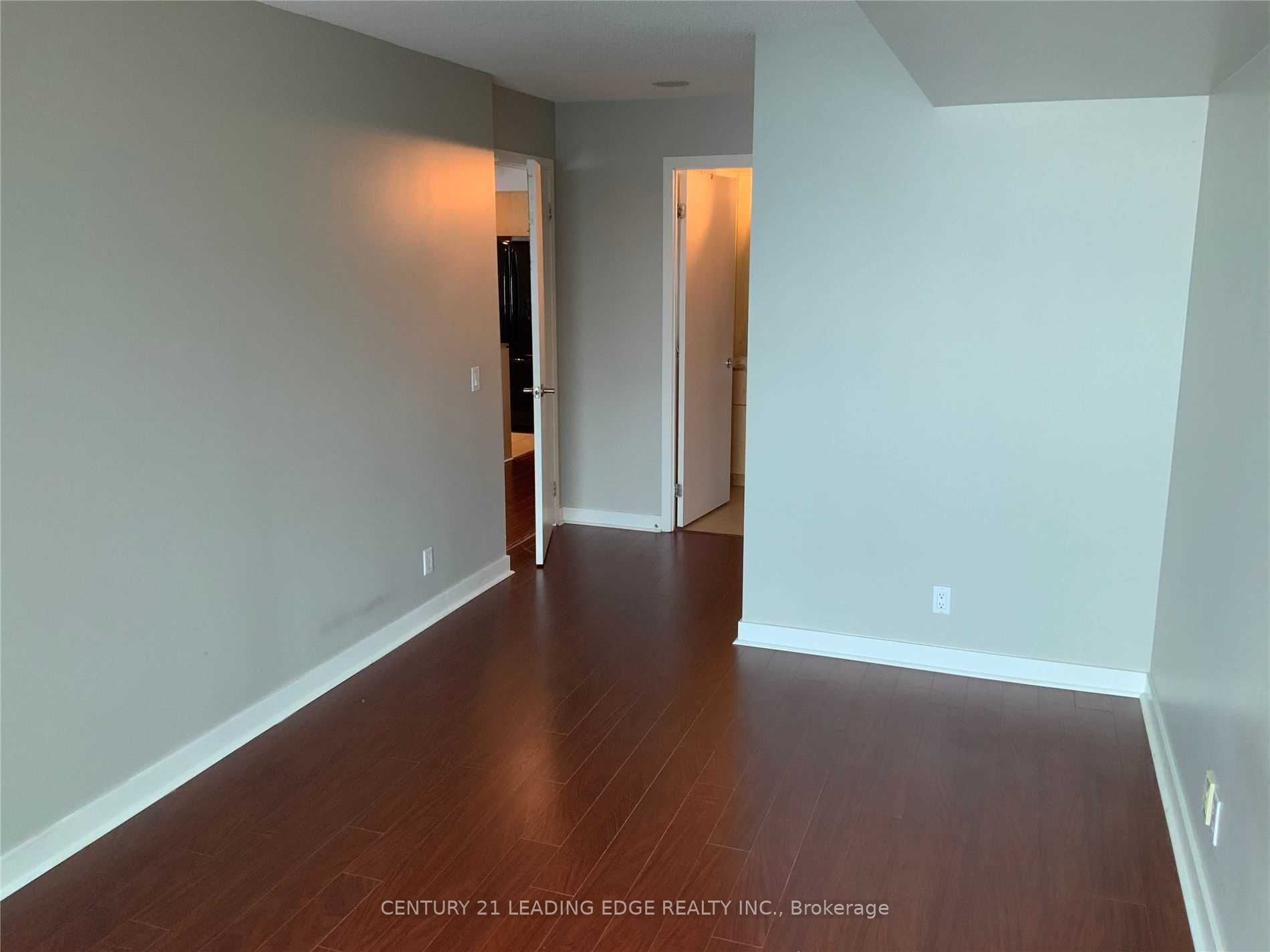 373 Front Street W, #3007