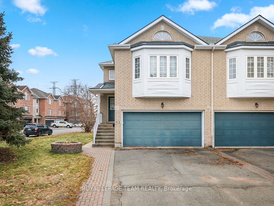 51 Castle Glen
