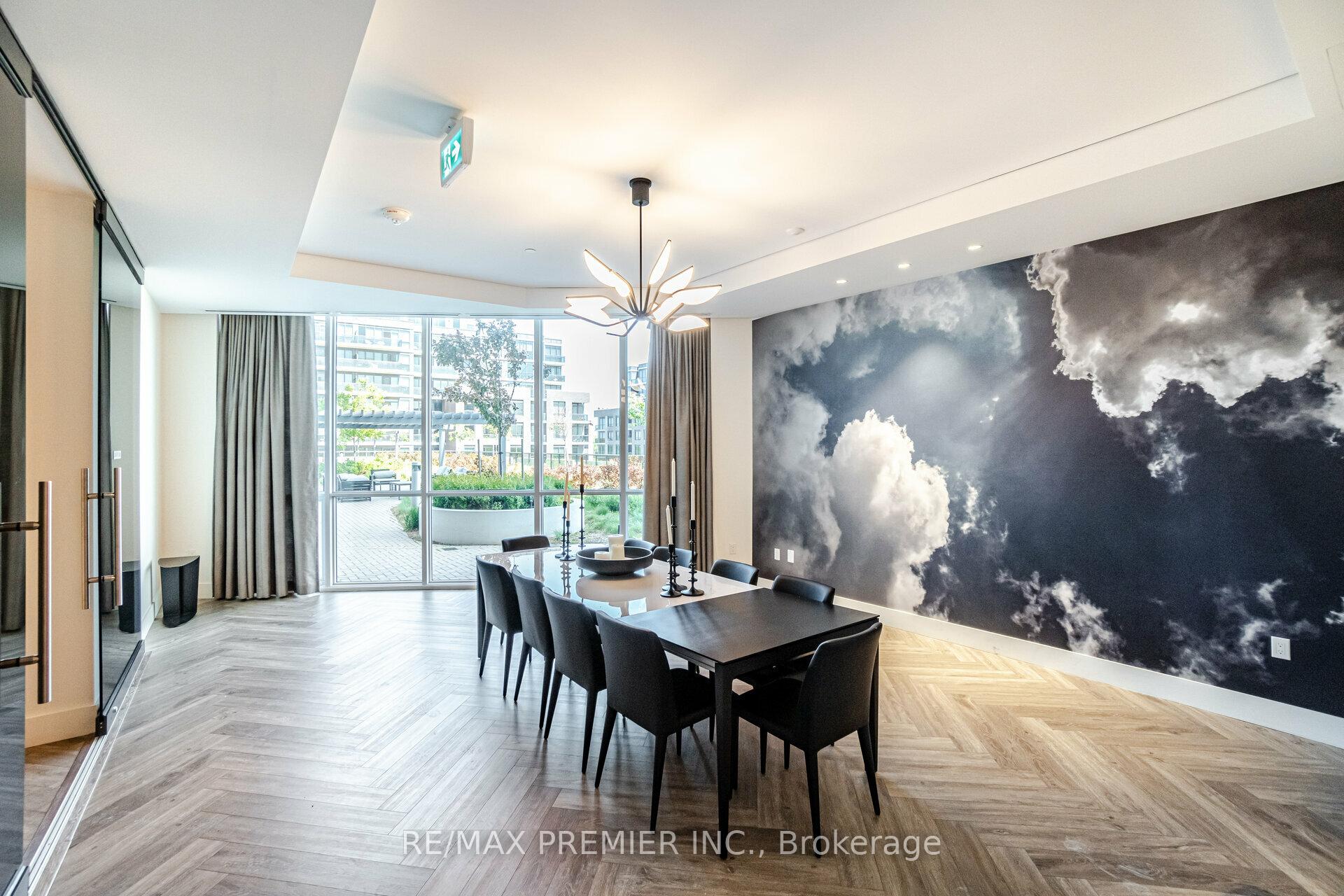 2 Bedrooms Condo at 30 Gibbs,  Toronto For sale