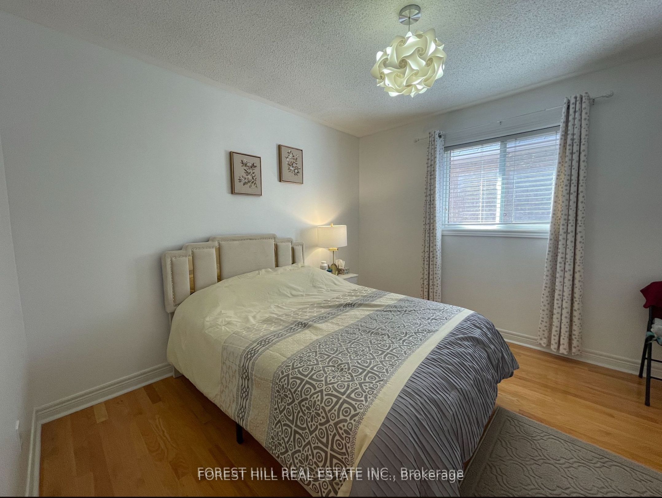52 Adventure Crescent