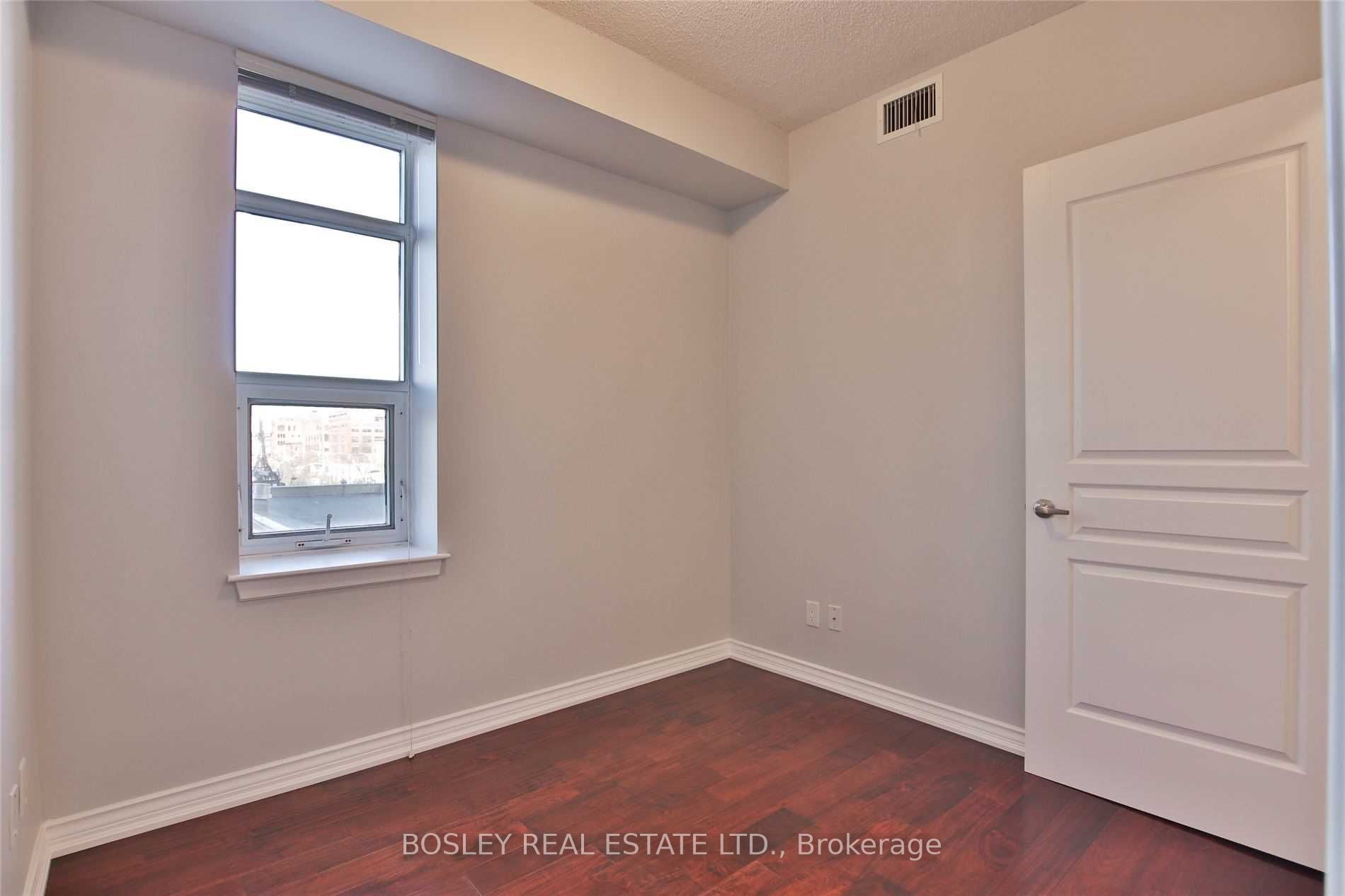 438 Richmond Street W, #410