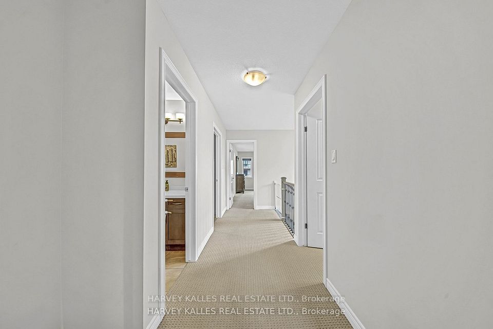 106 Shoreview Place