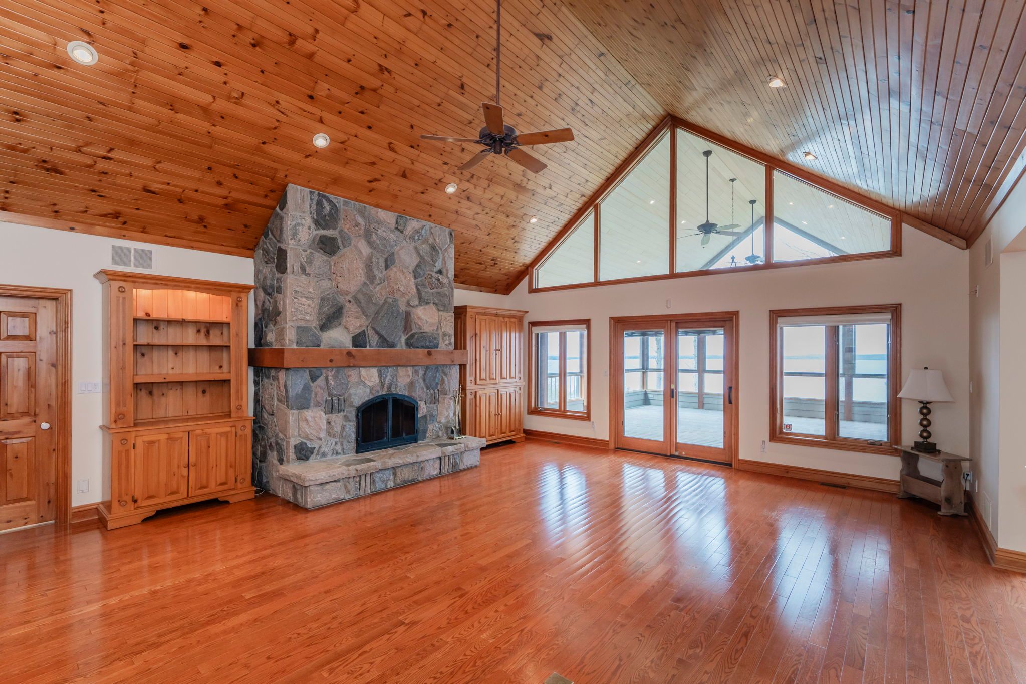 20 Nippissing Ridge Road
