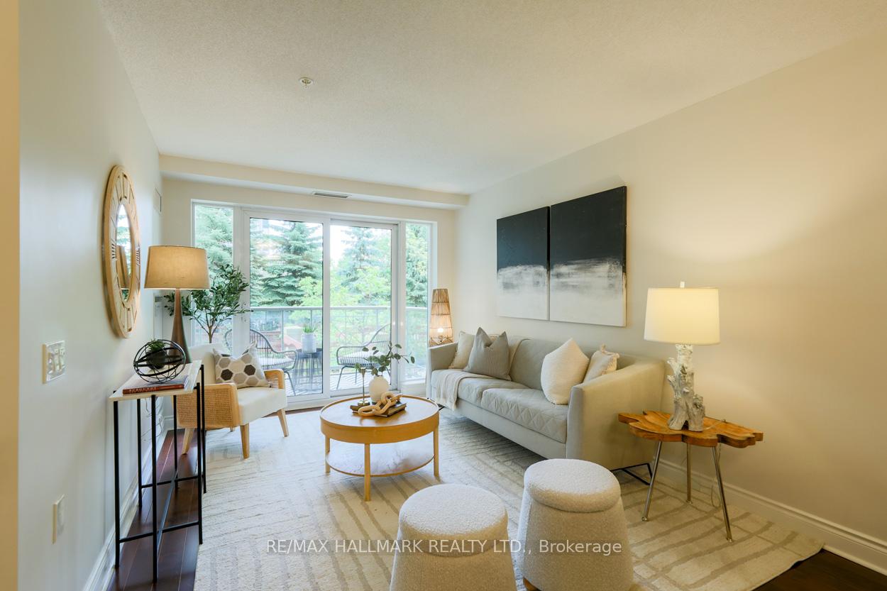 1 Bedroom Condo at 12 Rean, Toronto For sale