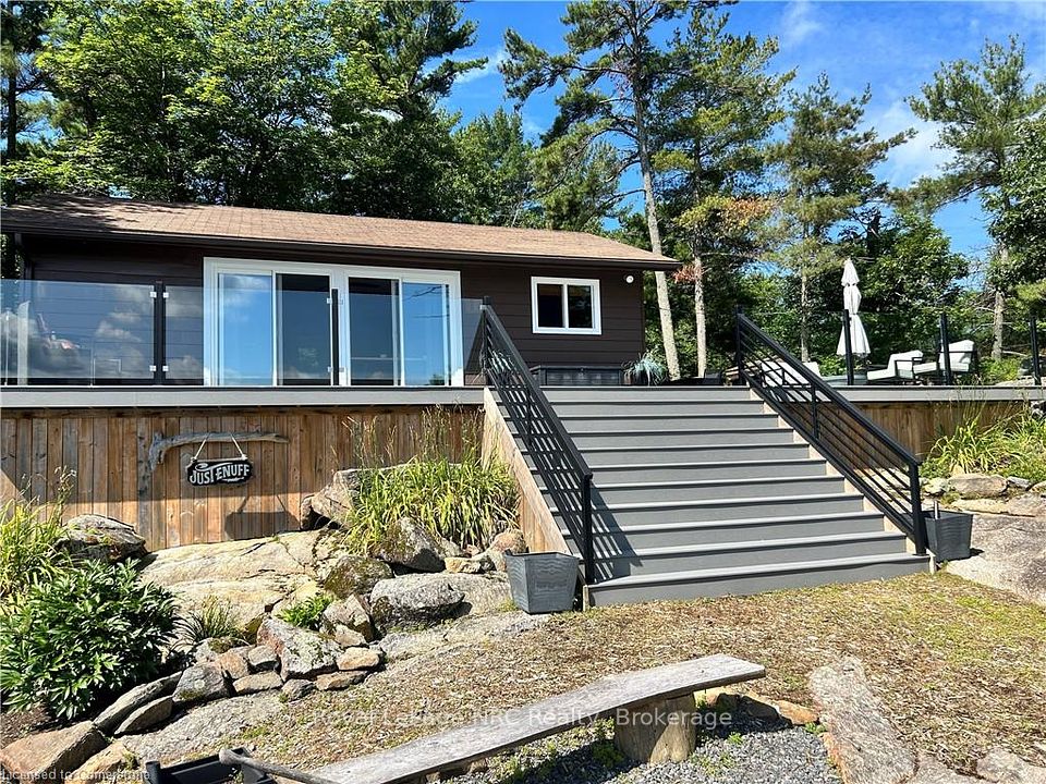 3 Island N/A