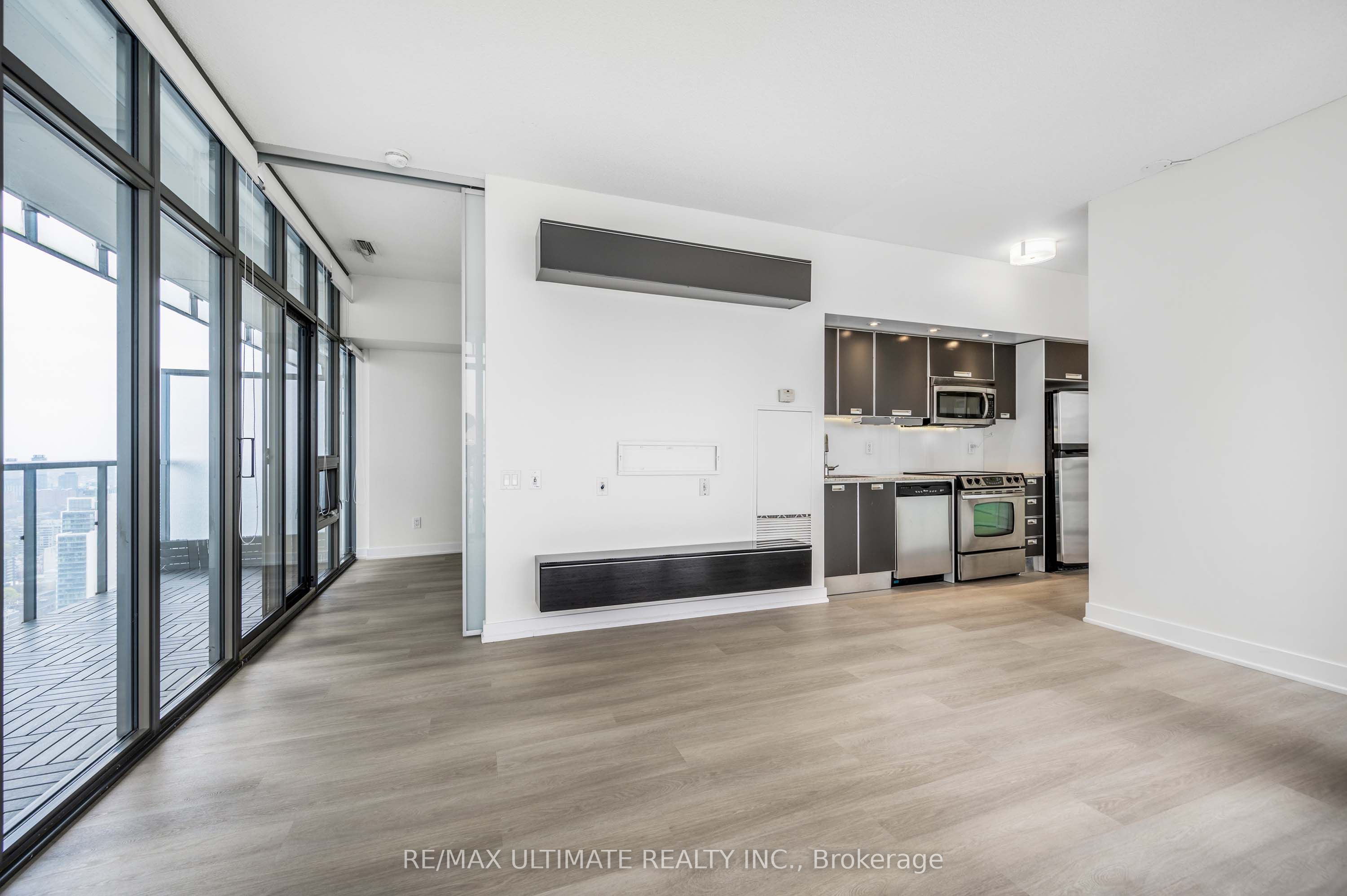 #3808 - 33 Charles Street, Toronto, ON M4Y 0A2