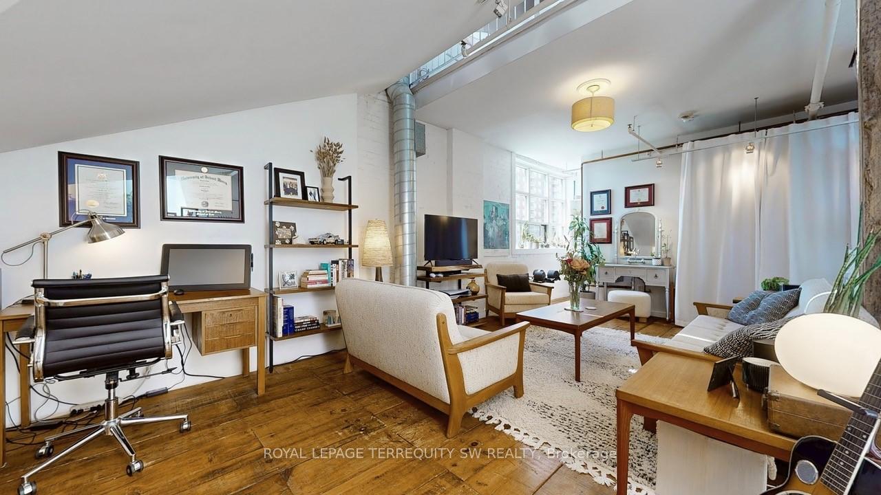 2 Bedrooms Condo at 284 St Helens, Toronto For sale