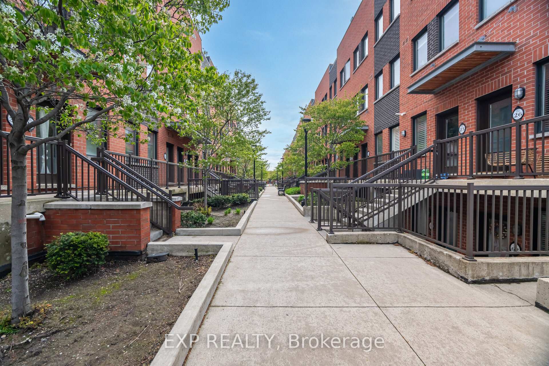 2 Bedrooms Condo at 867 Wilson, Toronto For sale