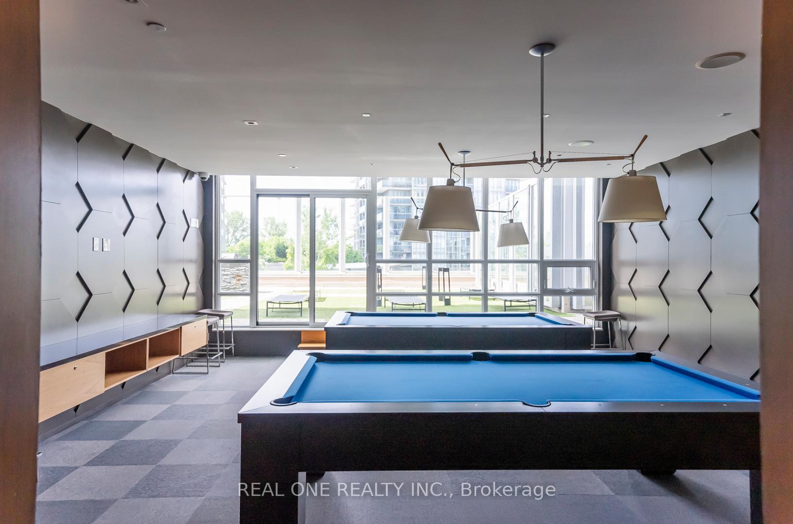 1 Bedroom Condo at 36 Park Lawn, Toronto For sale