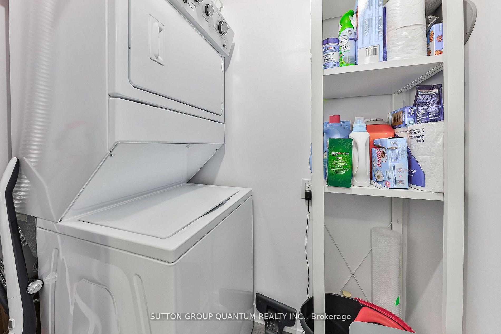 2 Bedrooms Condo at 470 Dundas, Hamilton For sale