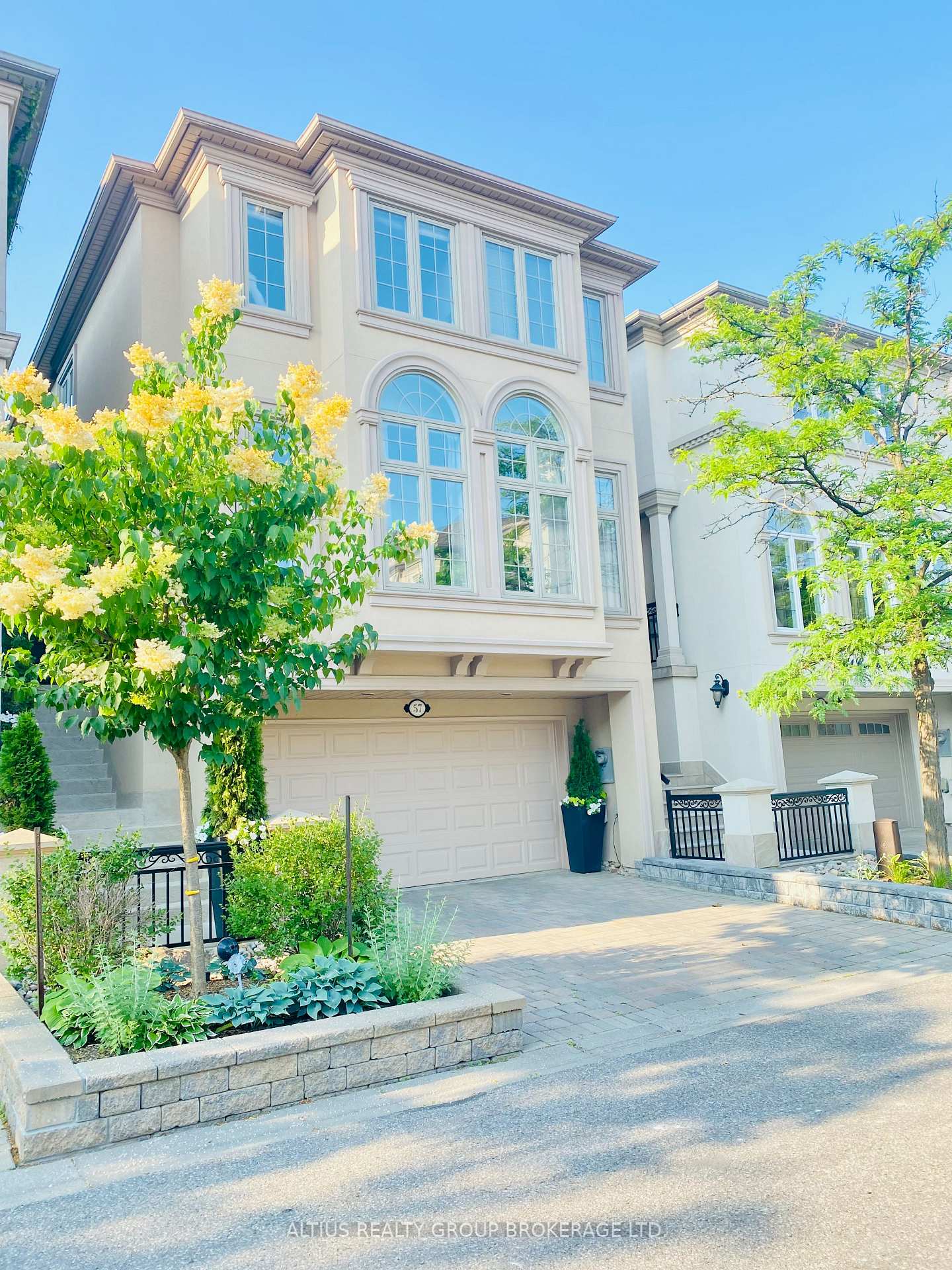 Exclusive Real Estate Listings
