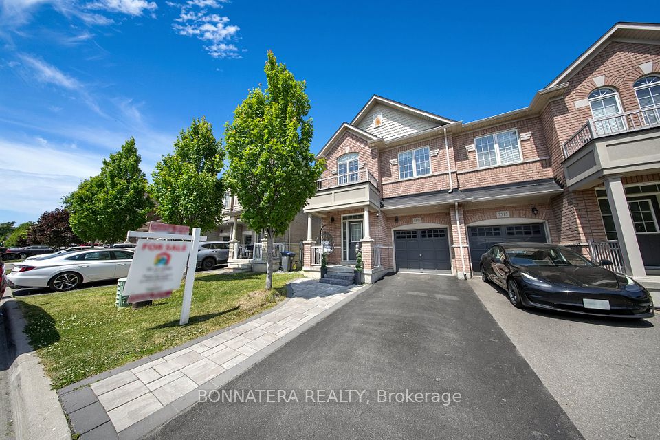 5517 Meadowcrest