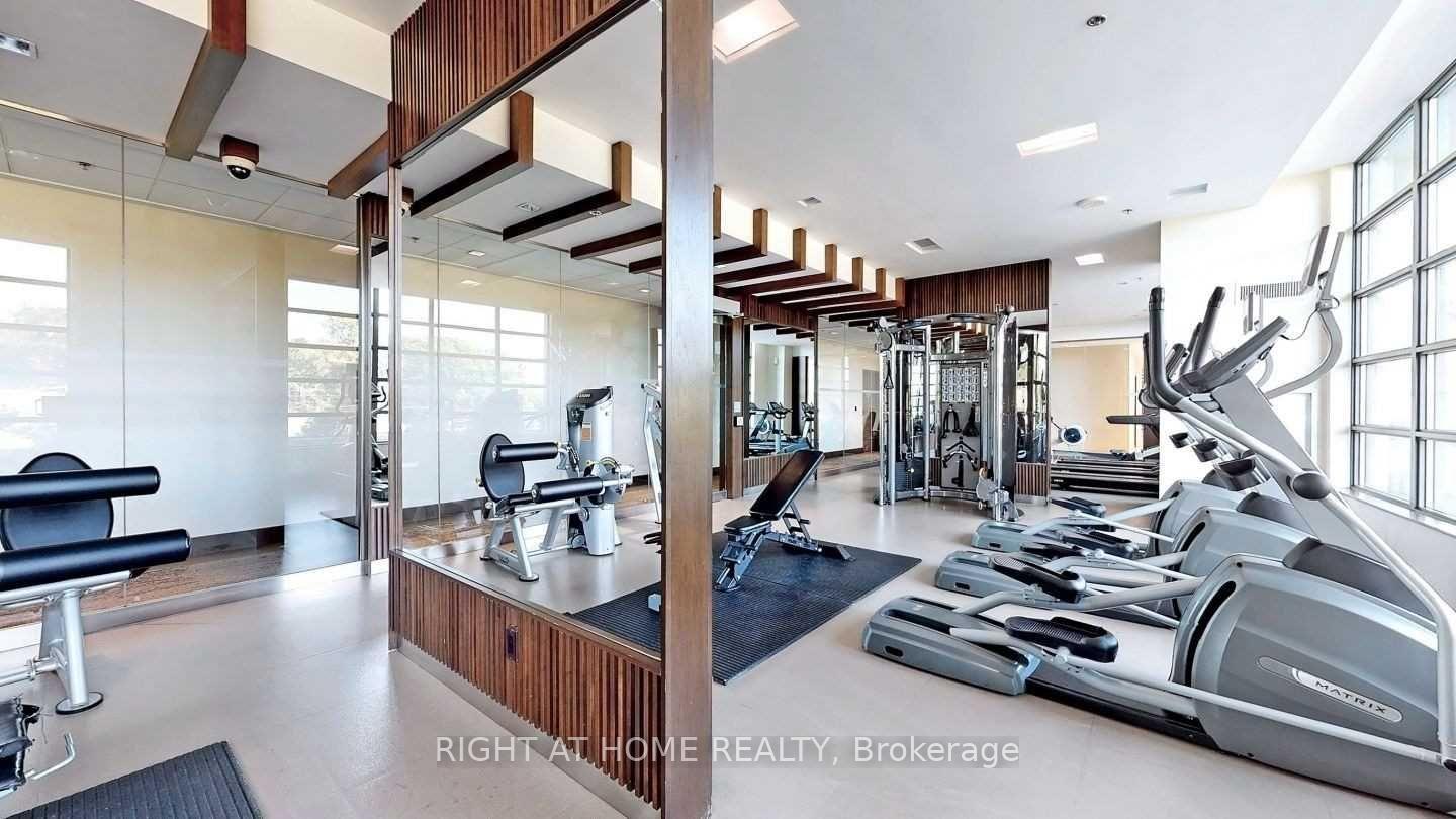 3 Bedrooms Condo at 35 Brian Peck, Toronto For sale