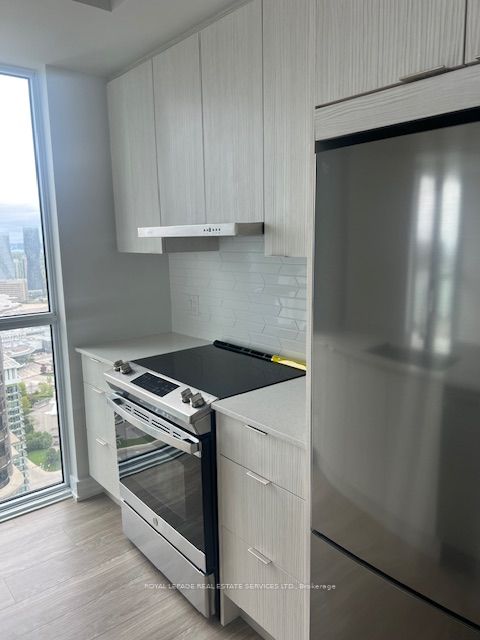 430 Square One Drive, #4011