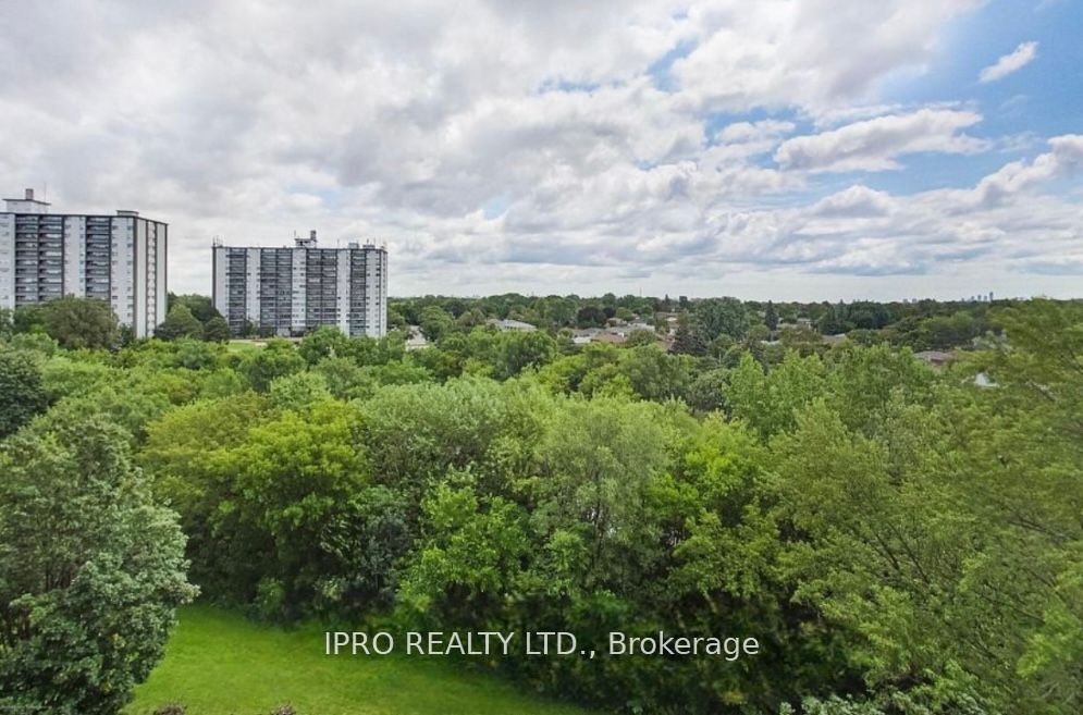 11 Wincott Drive, #1205