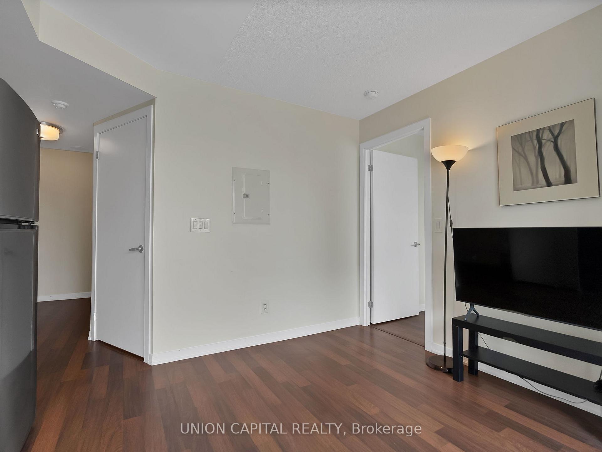 1 Bedroom Condo at 38 Joe Shuster, Toronto For sale