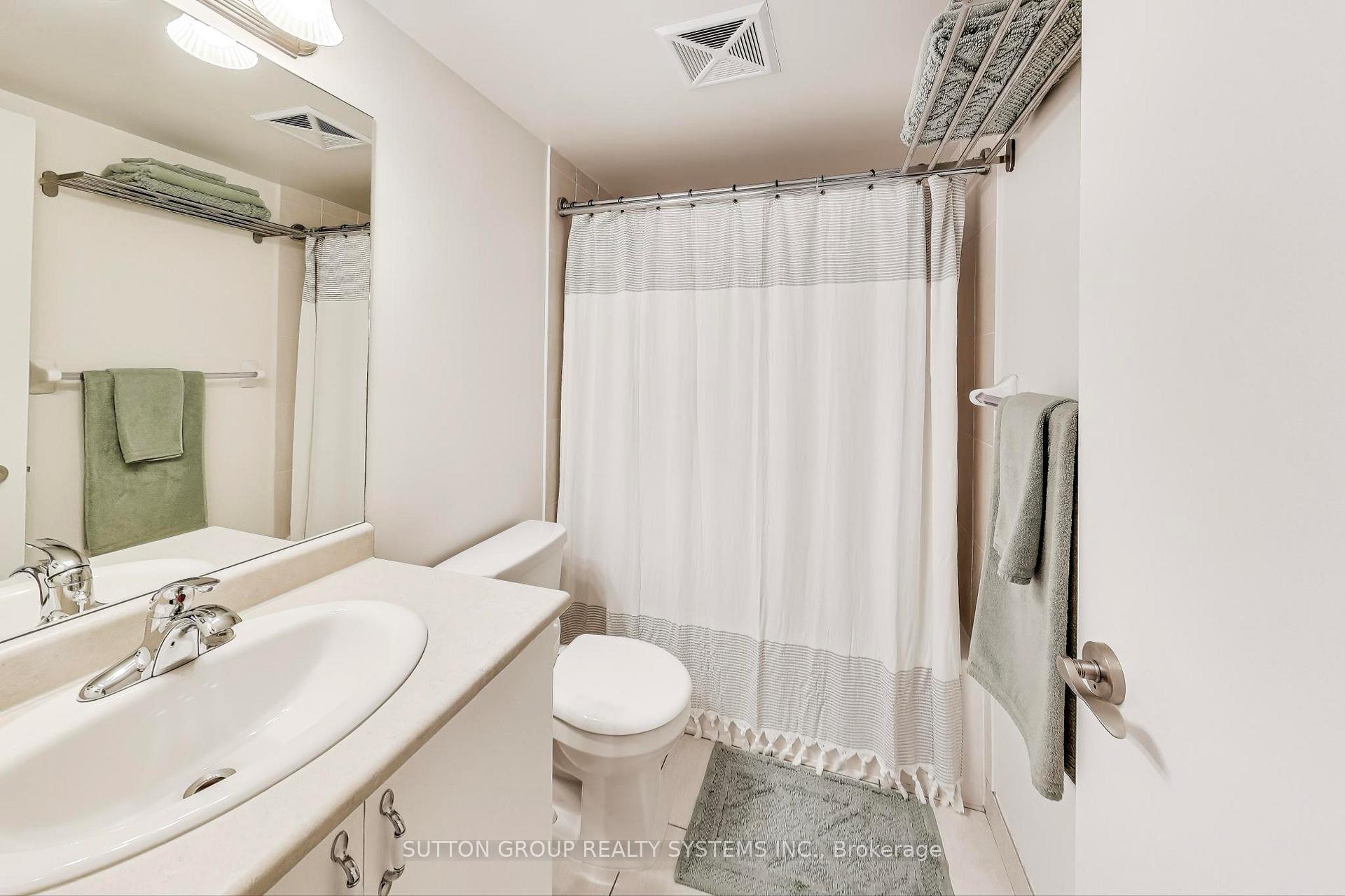 1 Bedroom Condo at 60 Heintzman, Toronto For sale