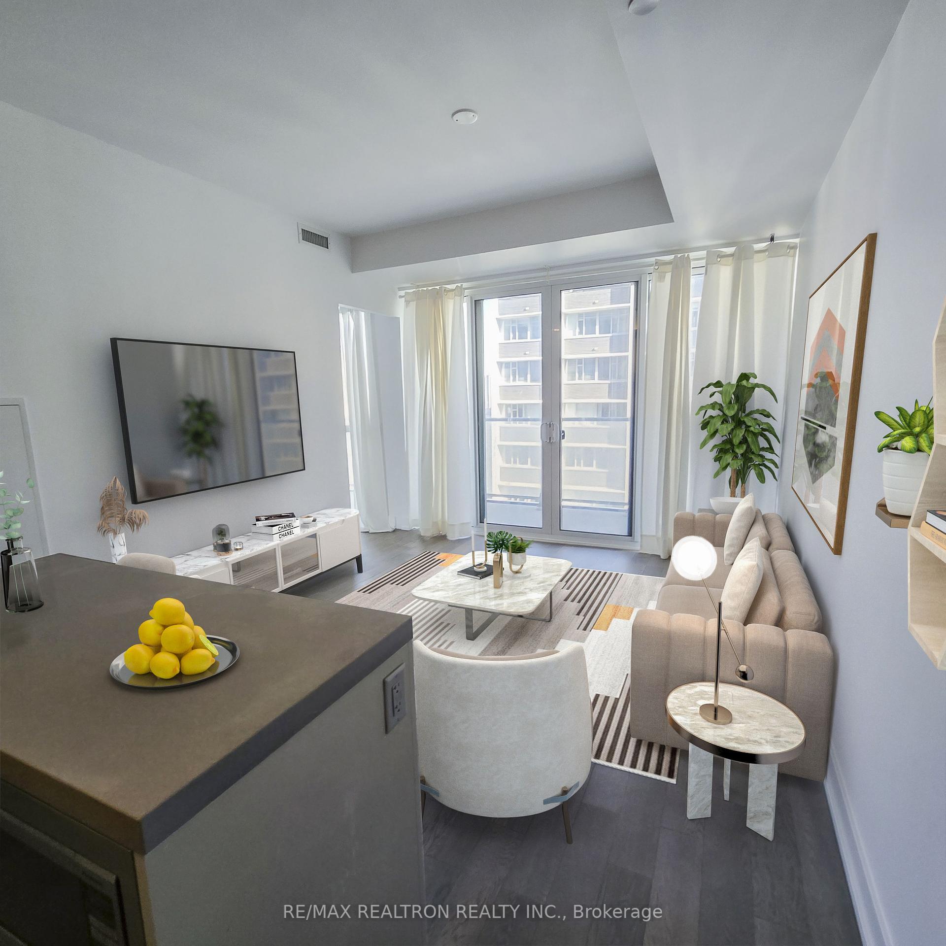 2 Bedrooms Condo at 7 Grenville, Toronto For sale