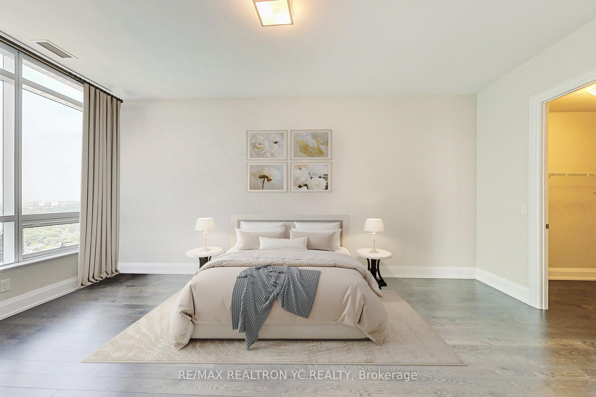 4 Bedrooms Condo at 2 Anndale, Toronto For sale
