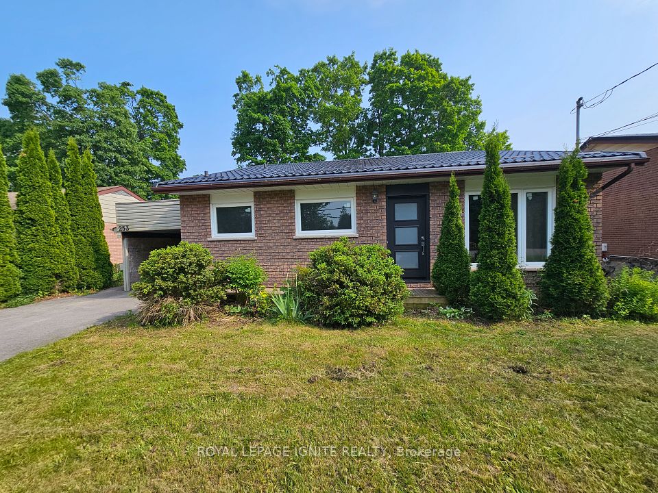 253 WOODLAND