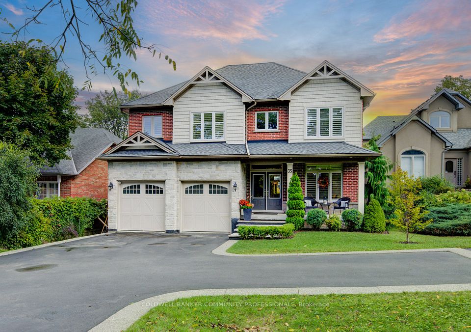 35 Fern Avenue, Hamilton, ON L0R 2H0