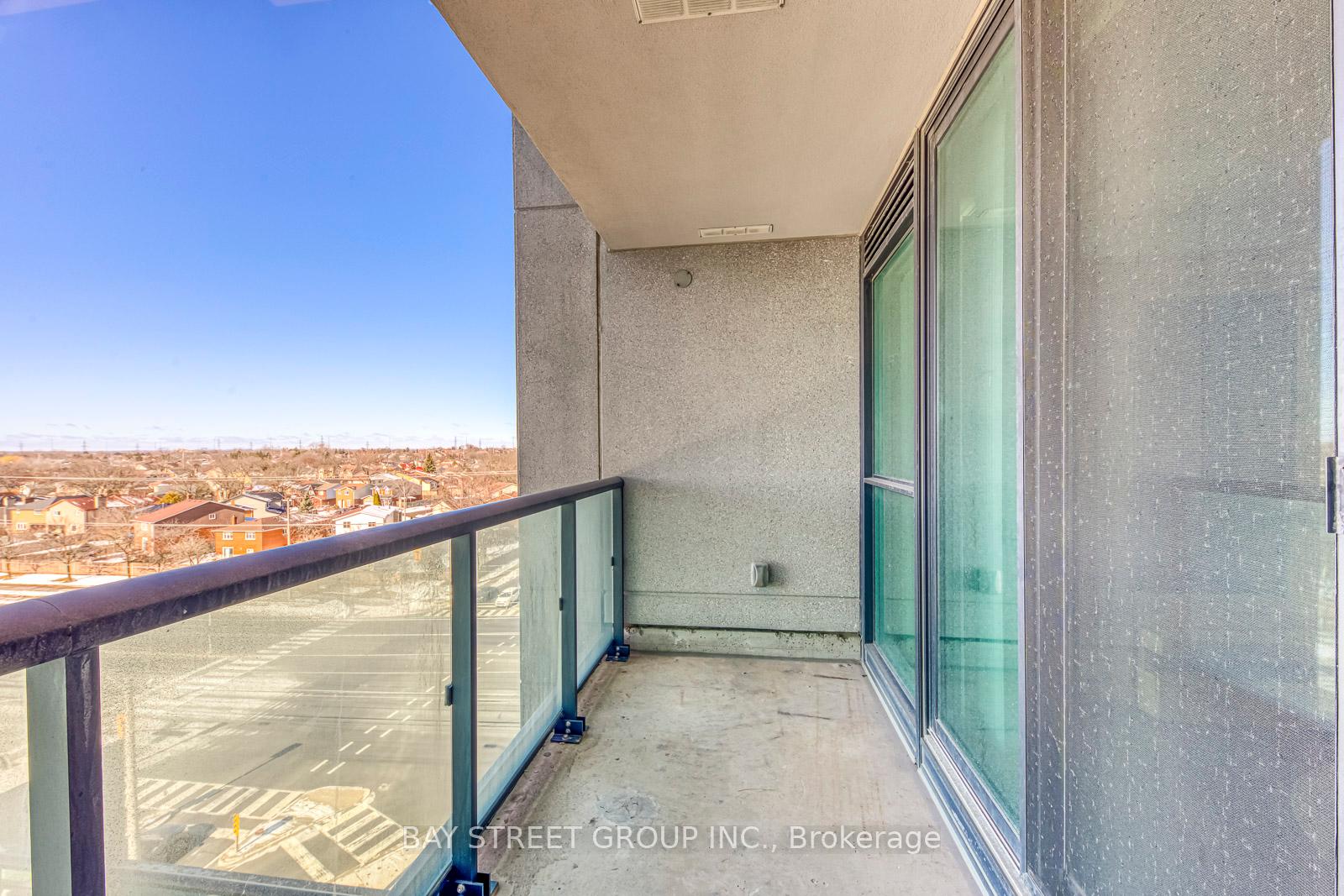 2 Bedrooms Condo at 3985 Grand Park, Mississauga For sale
