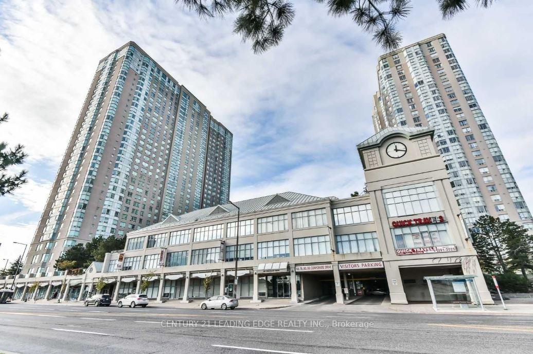 3 Bedrooms Condo at 68 Corporate, Toronto For sale