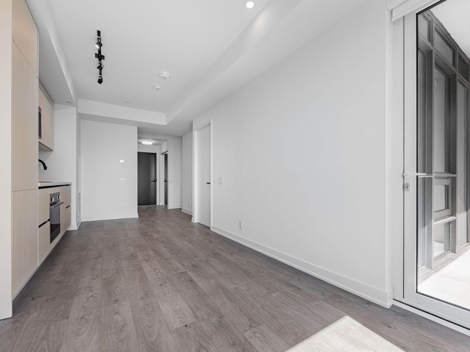 108 Peter Street 4807