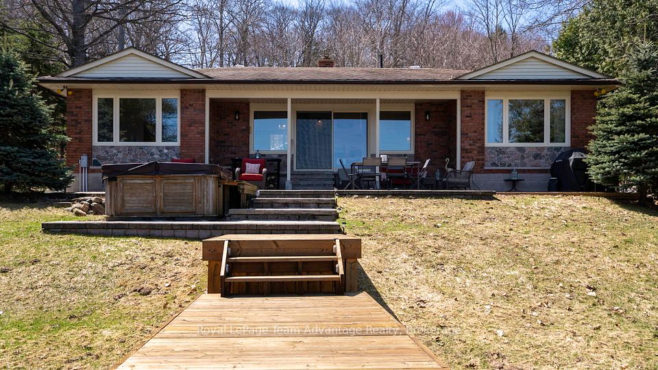 18 Pine Valley Drive, Carling, ON P0G 1G0