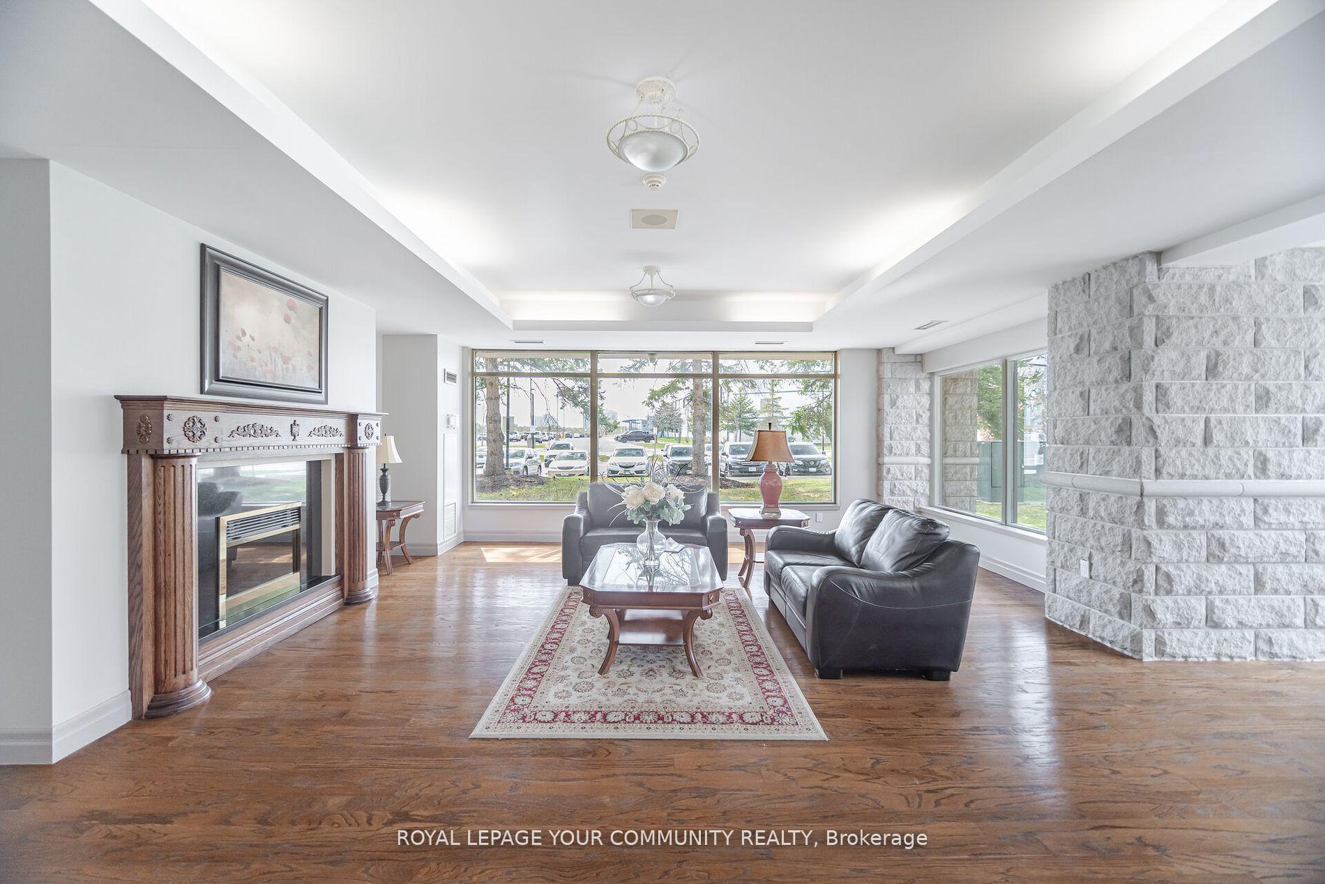 2 Bedrooms Condo at 2502 Rutherford, Vaughan For sale