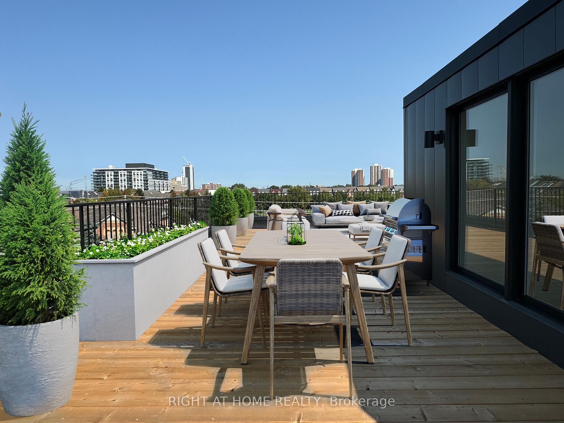 3 Bedrooms Condo at 2343 Gerrard, Toronto For sale