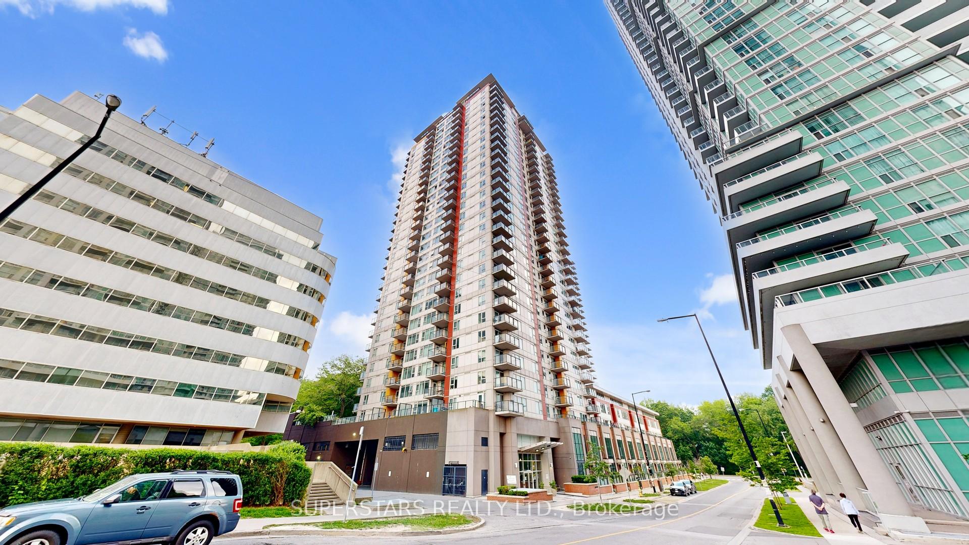 2 Bedrooms Condo at 25 Town Centre, Toronto For sale