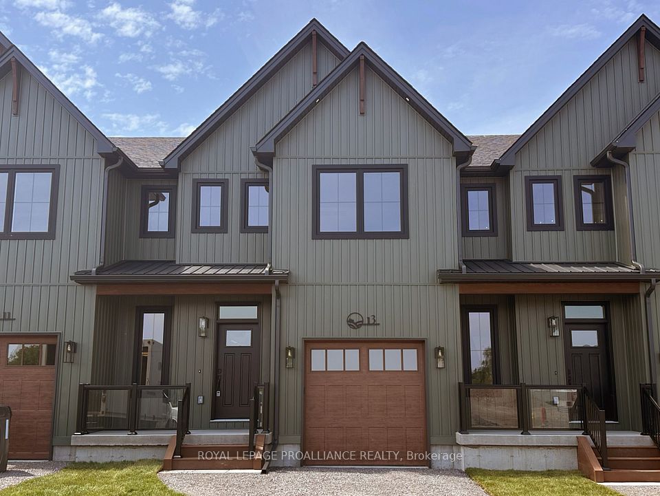 13 Hollingsworth