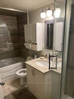 2 Bedrooms Condo at 61 Markbrook, Toronto For sale