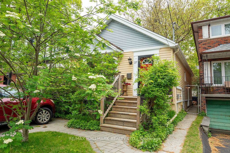 27 Queensbury