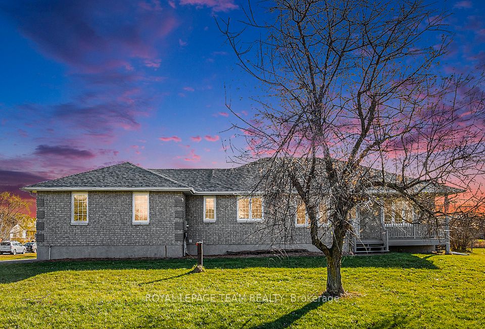 14 Garrison Drive