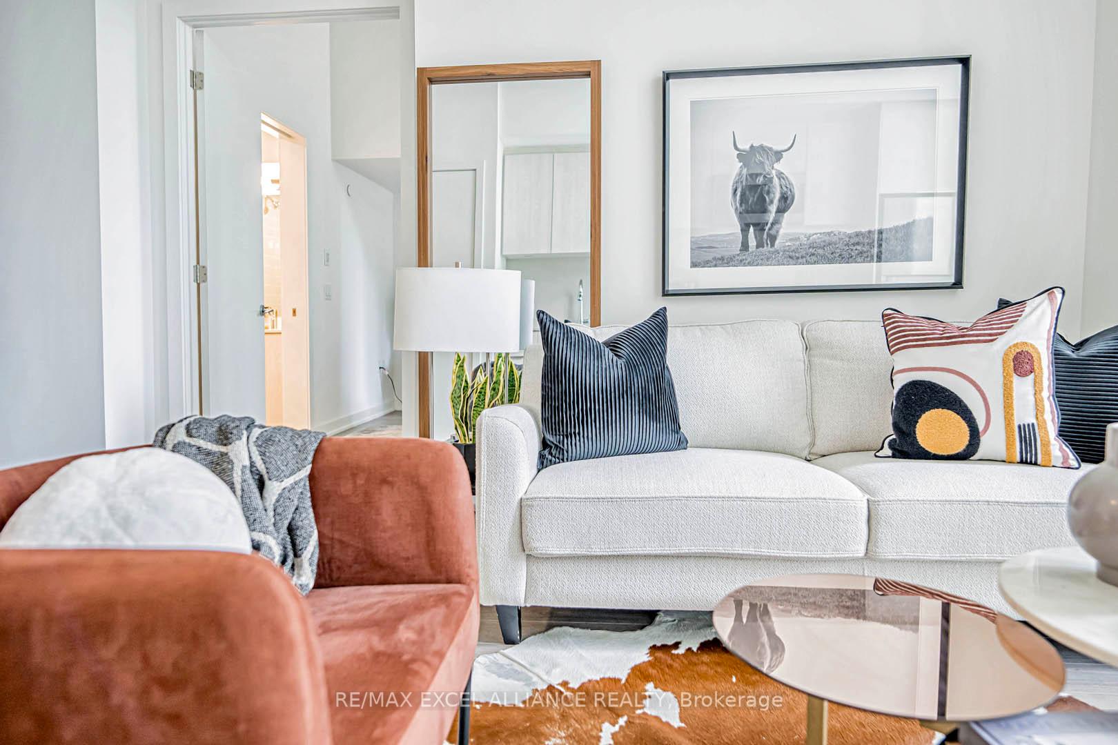 2 Bedrooms Condo at 357 King,  Toronto For sale