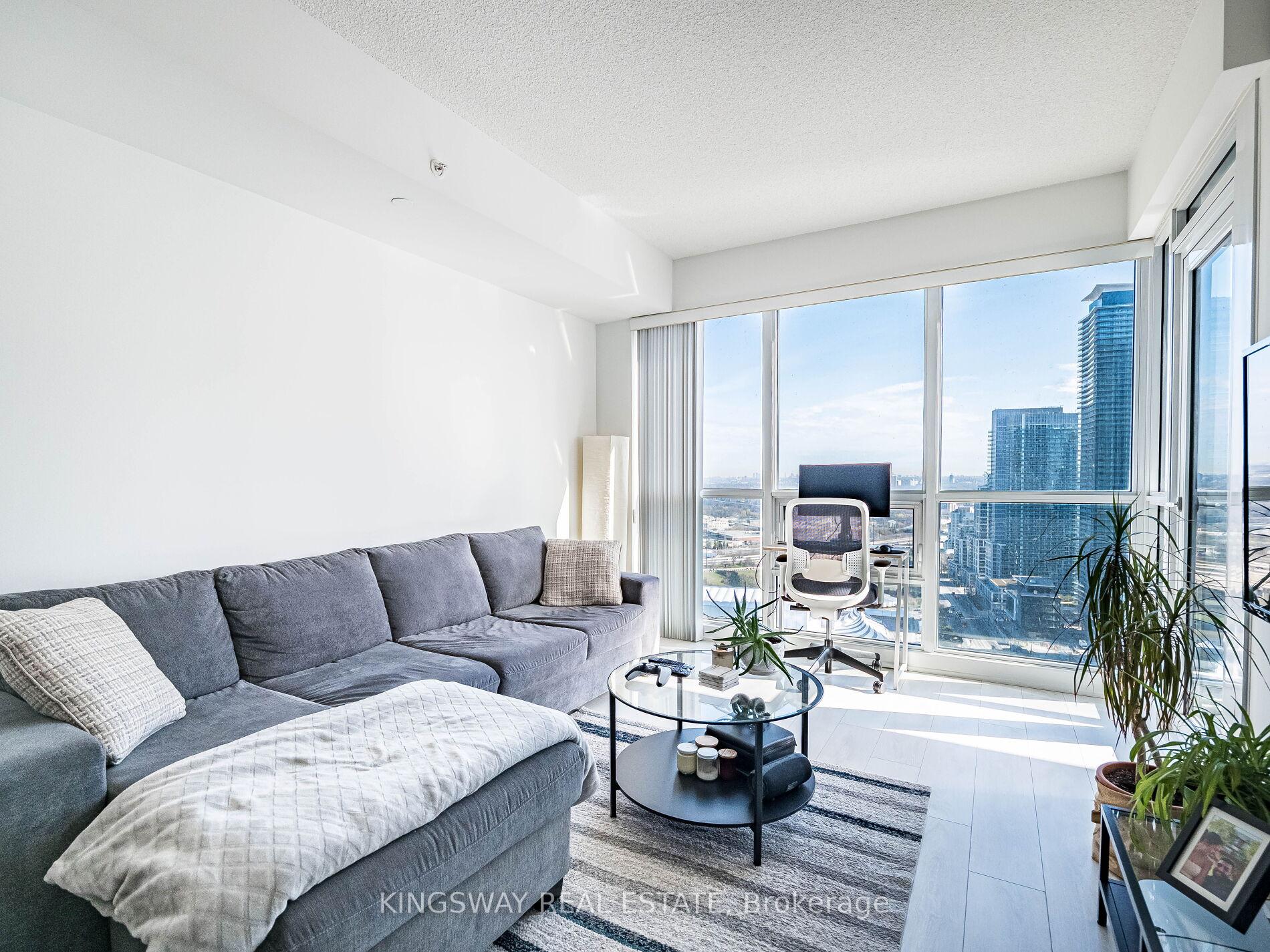 2 Bedrooms Condo at 2200 Lakeshore,  Toronto For sale