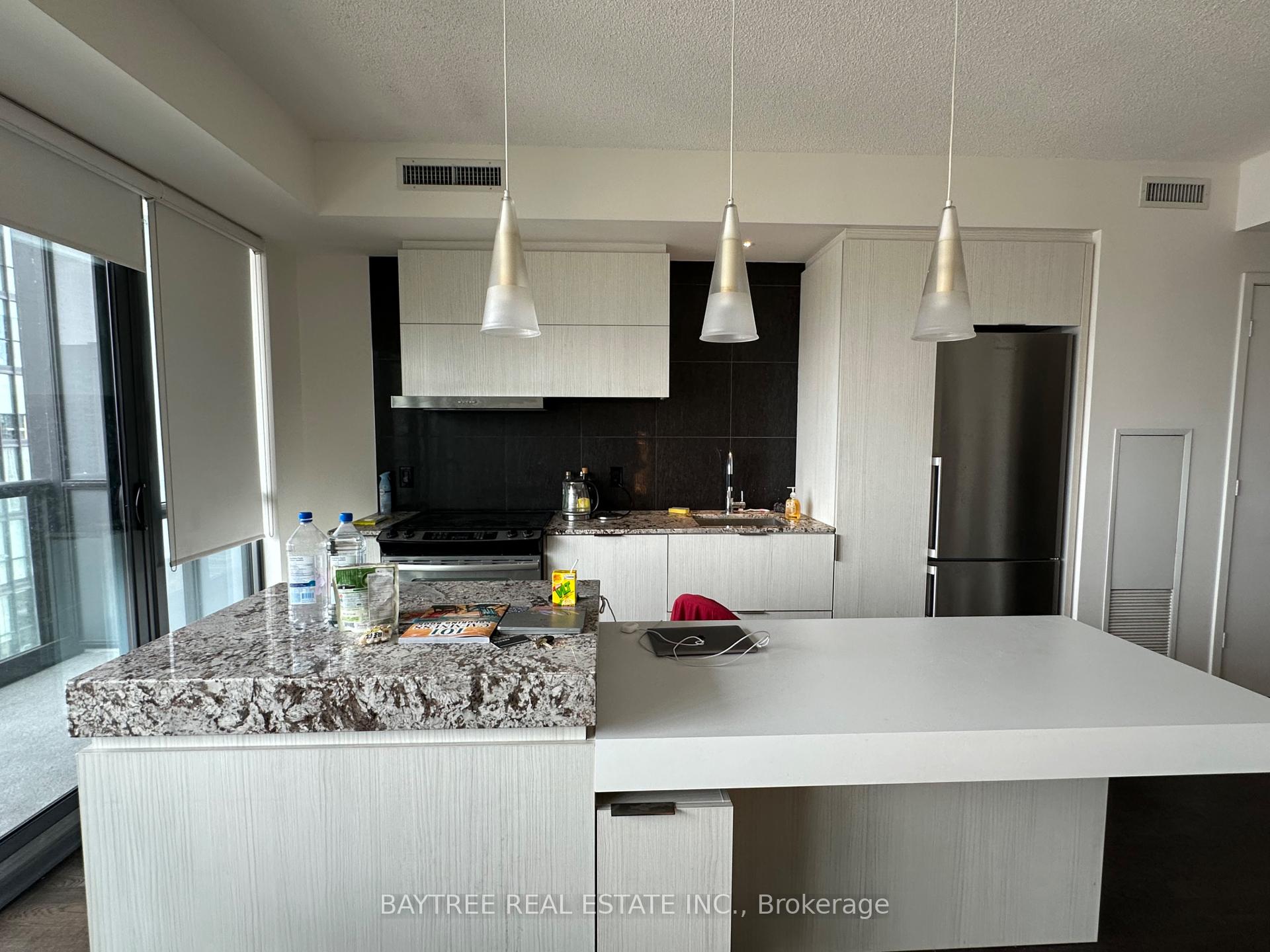 Condo at 101 Charles,  Toronto For sale