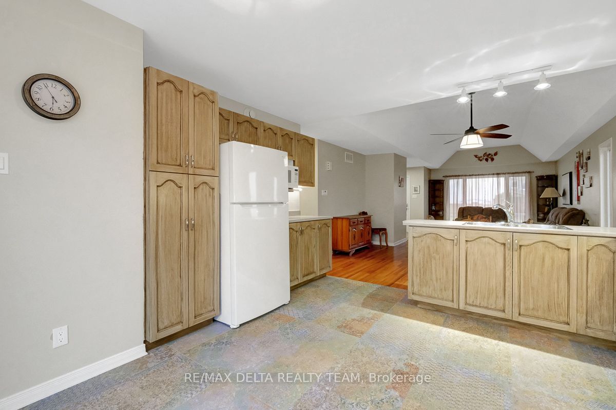 1666 Sunview Drive