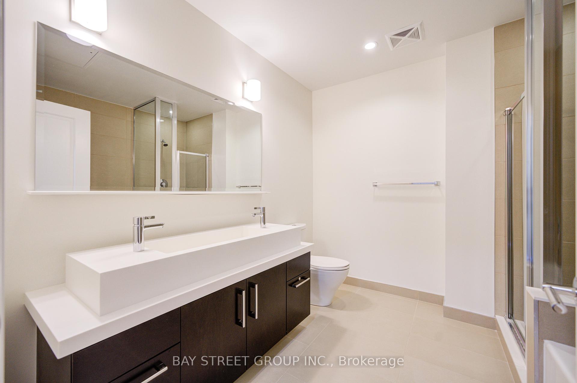 3 Bedrooms Condo at 65 St. Mary, Toronto For sale
