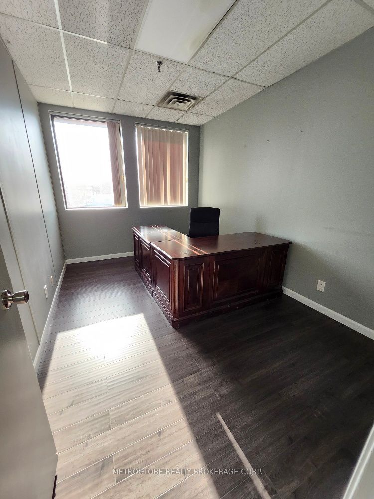 1030 Kamato Road, #211&212