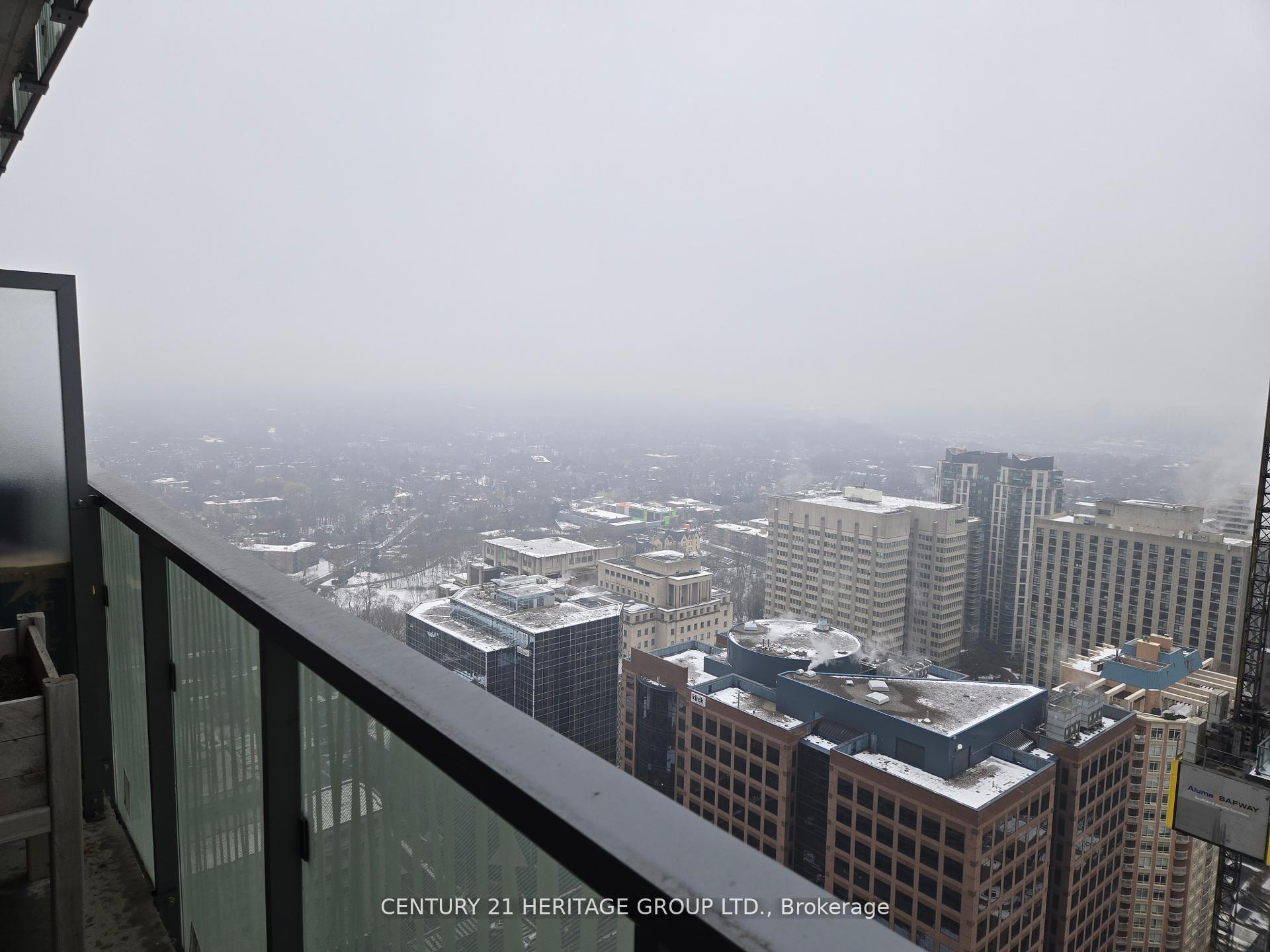 Condo at 50 Charles, Toronto For sale