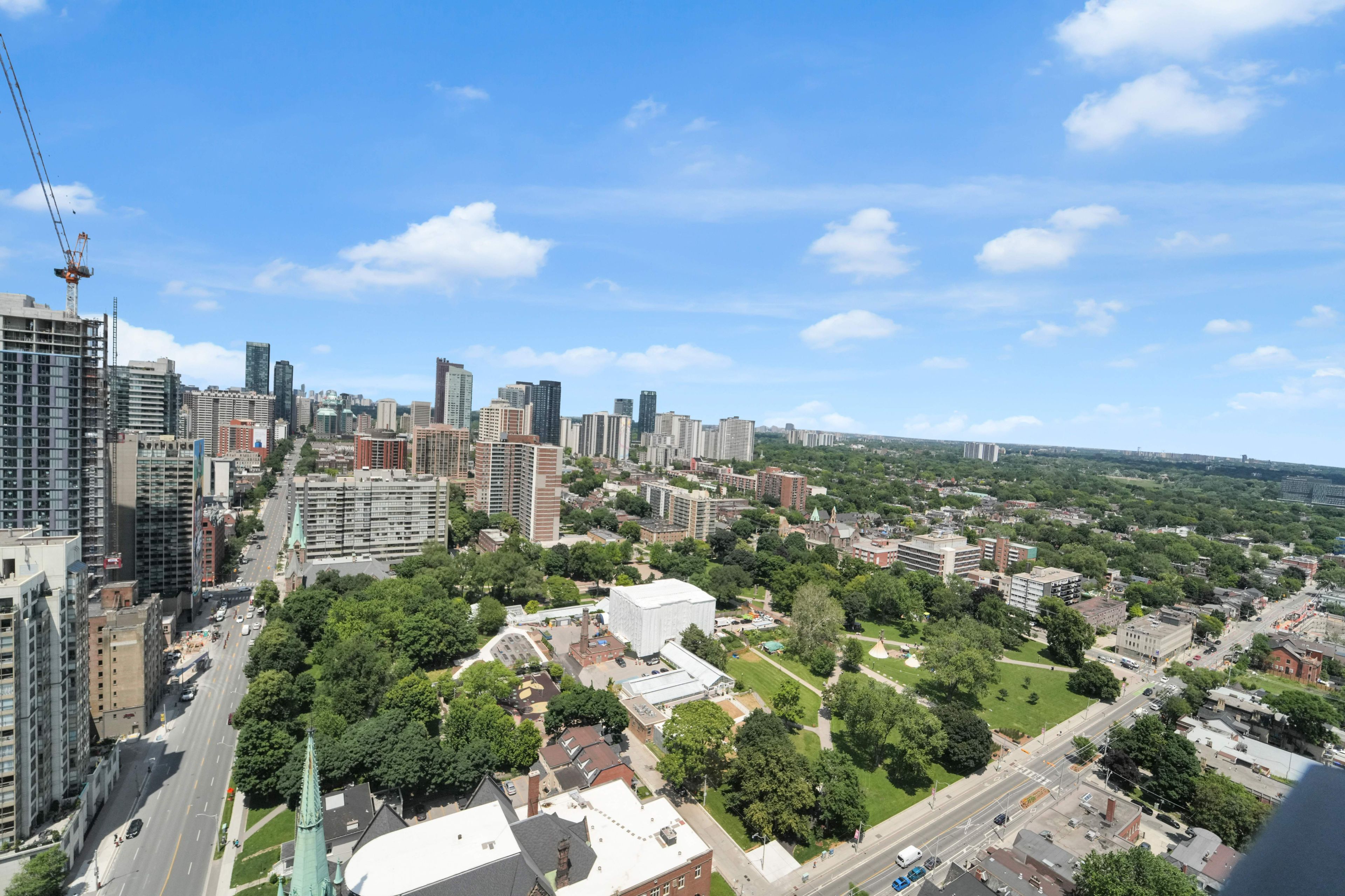 319 Jarvis Street 3307