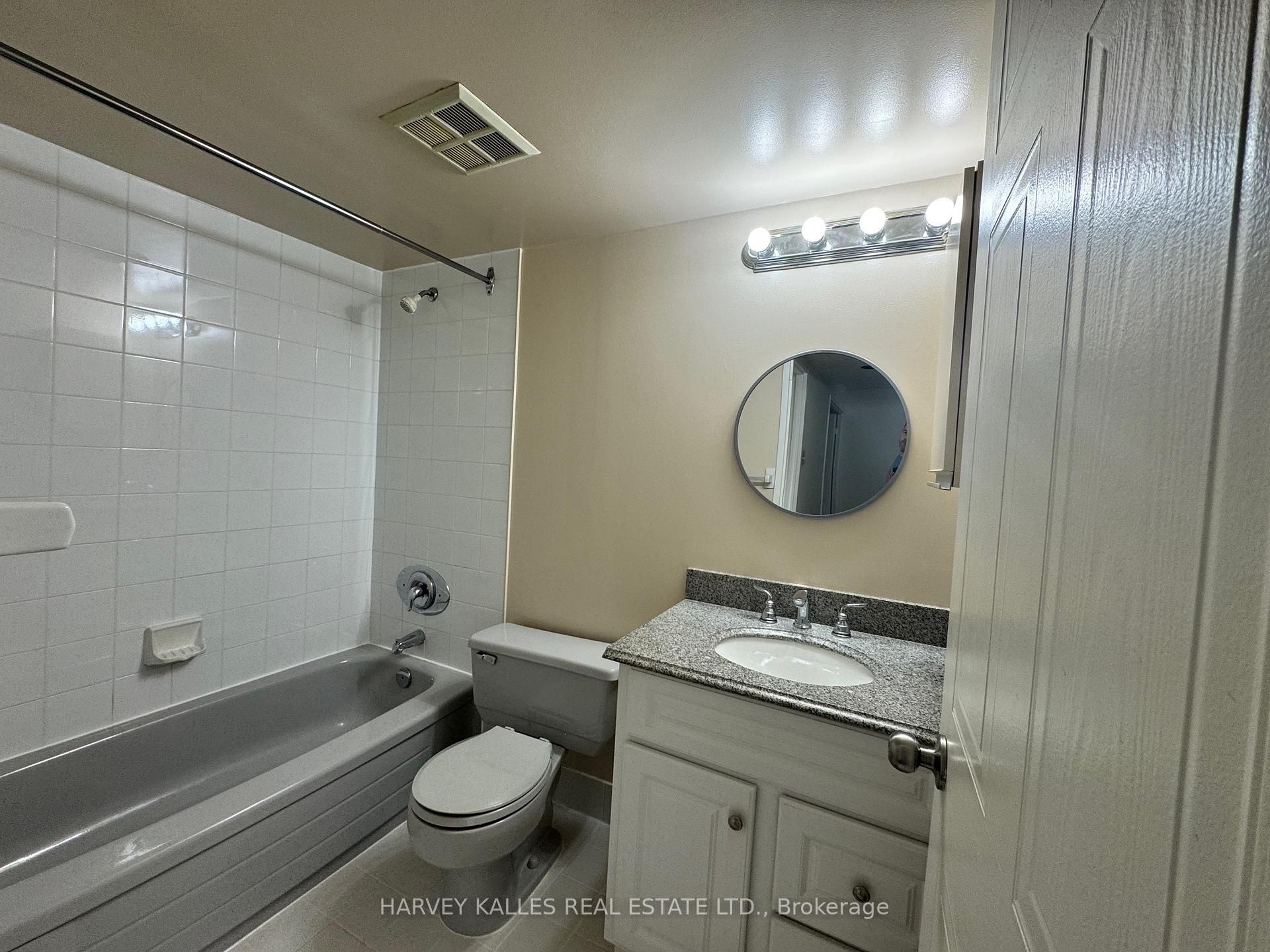 5 Kenneth Avenue 1706