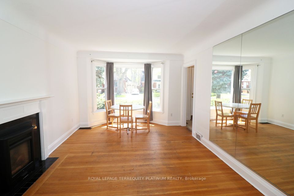 98 Dalewood Avenue, Hamilton, ON L8S 1Z2