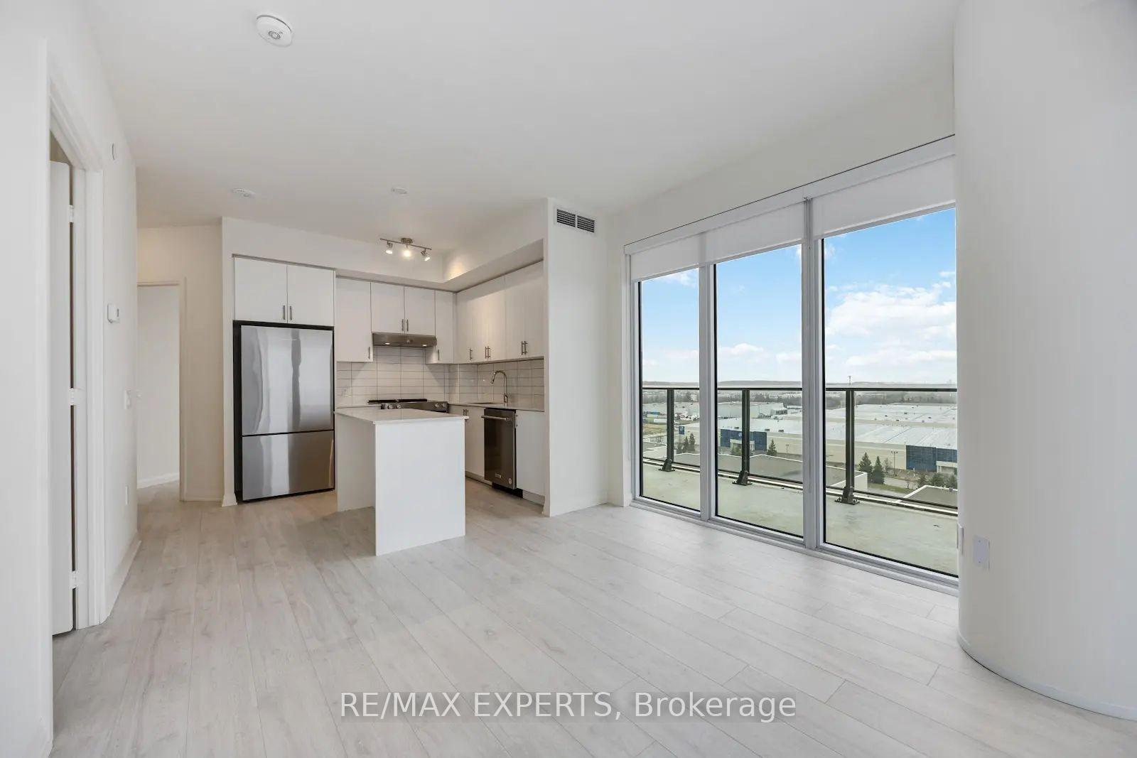 2 Bedrooms Condo at 9000 Jane, Vaughan For sale
