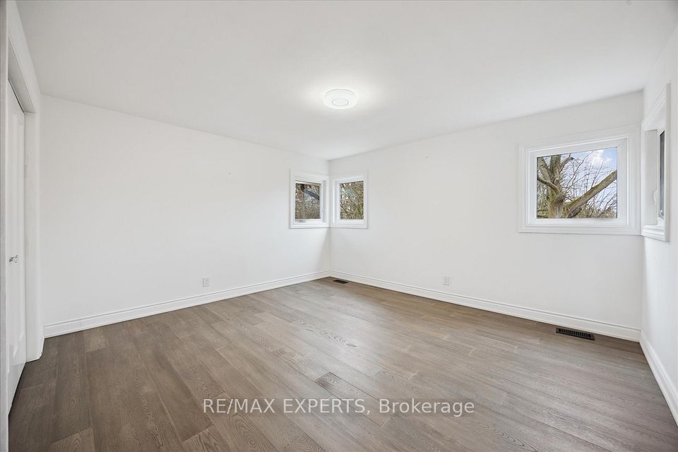 Hardwood Floors in Primary Bedroom
