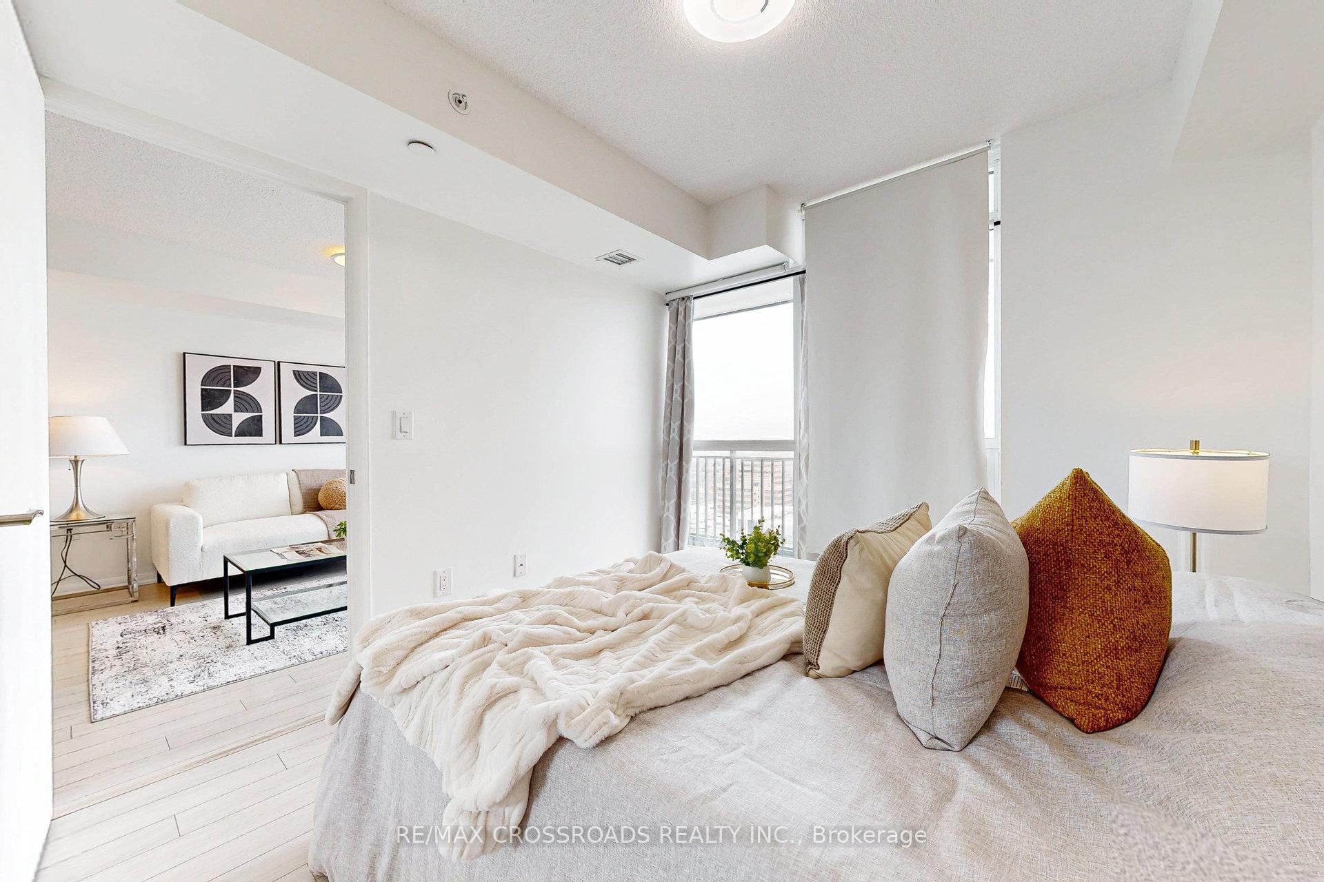 1 Bedroom Condo at 3091 Dufferin, Toronto For sale